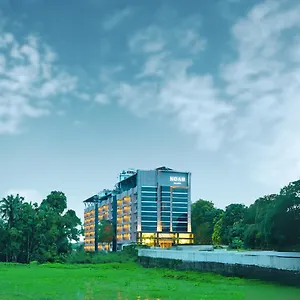 מלון Noah Sky, Kochi